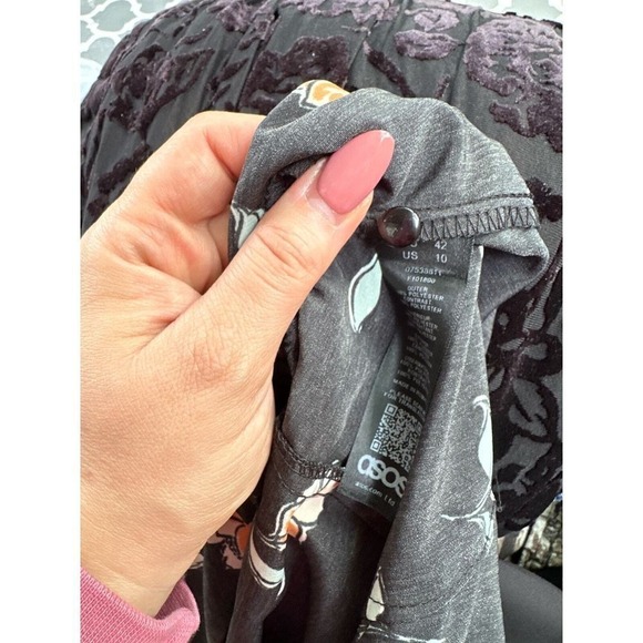 NWT ASOS Romper Women US 10 Black Floral Wide Leg Crop Wrap Boho Cottage Fairy - Picture 7 of 8